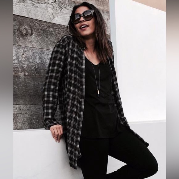 Urban Outfitters BDG Long Flannel Plaid Shirt - Picture 1 of 6